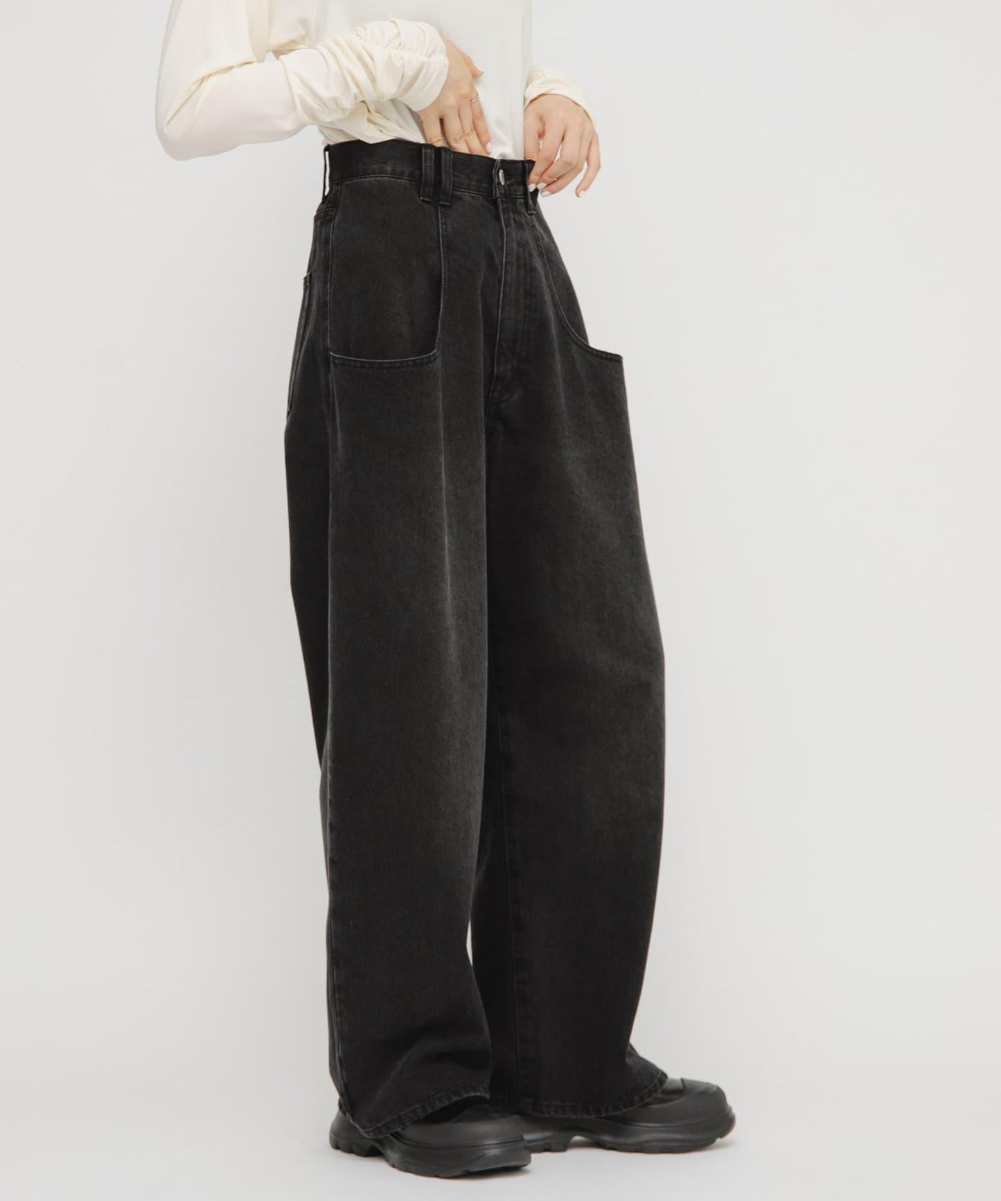 「部分色」「3尺碼可選」大口袋設計牛仔褲