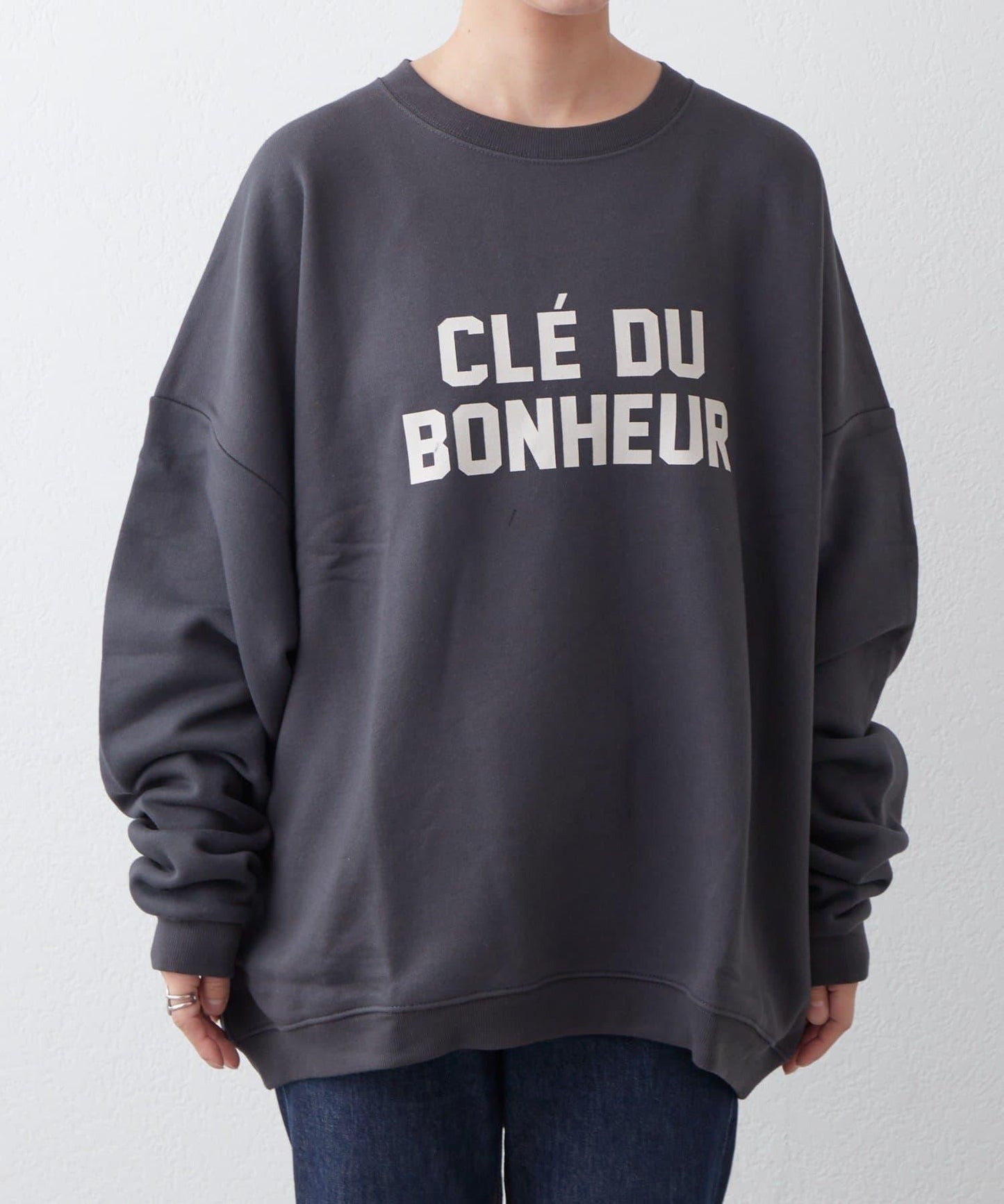 CLE'DU寬鬆版型字母印花衛衣