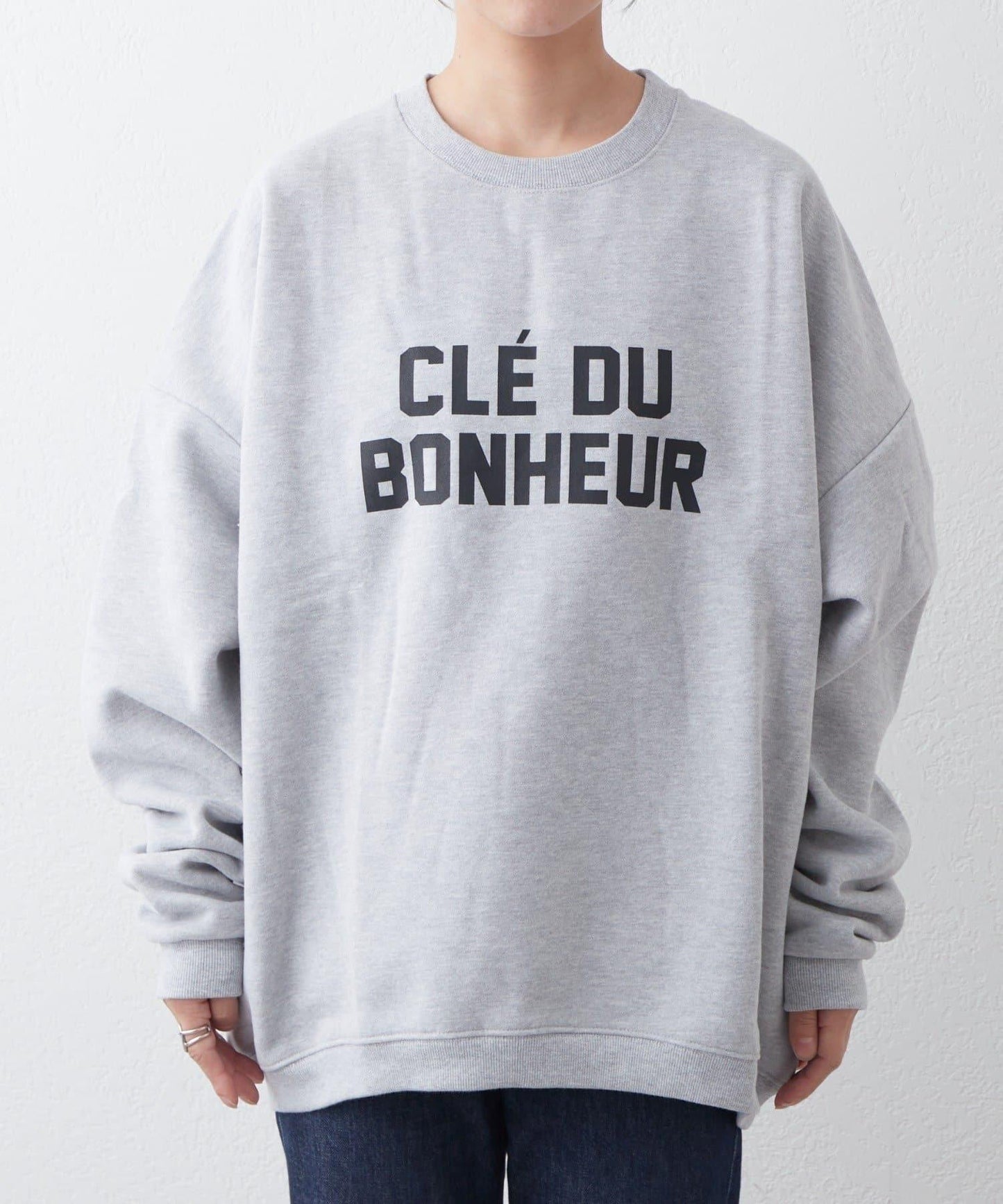 CLE'DU寬鬆版型字母印花衛衣