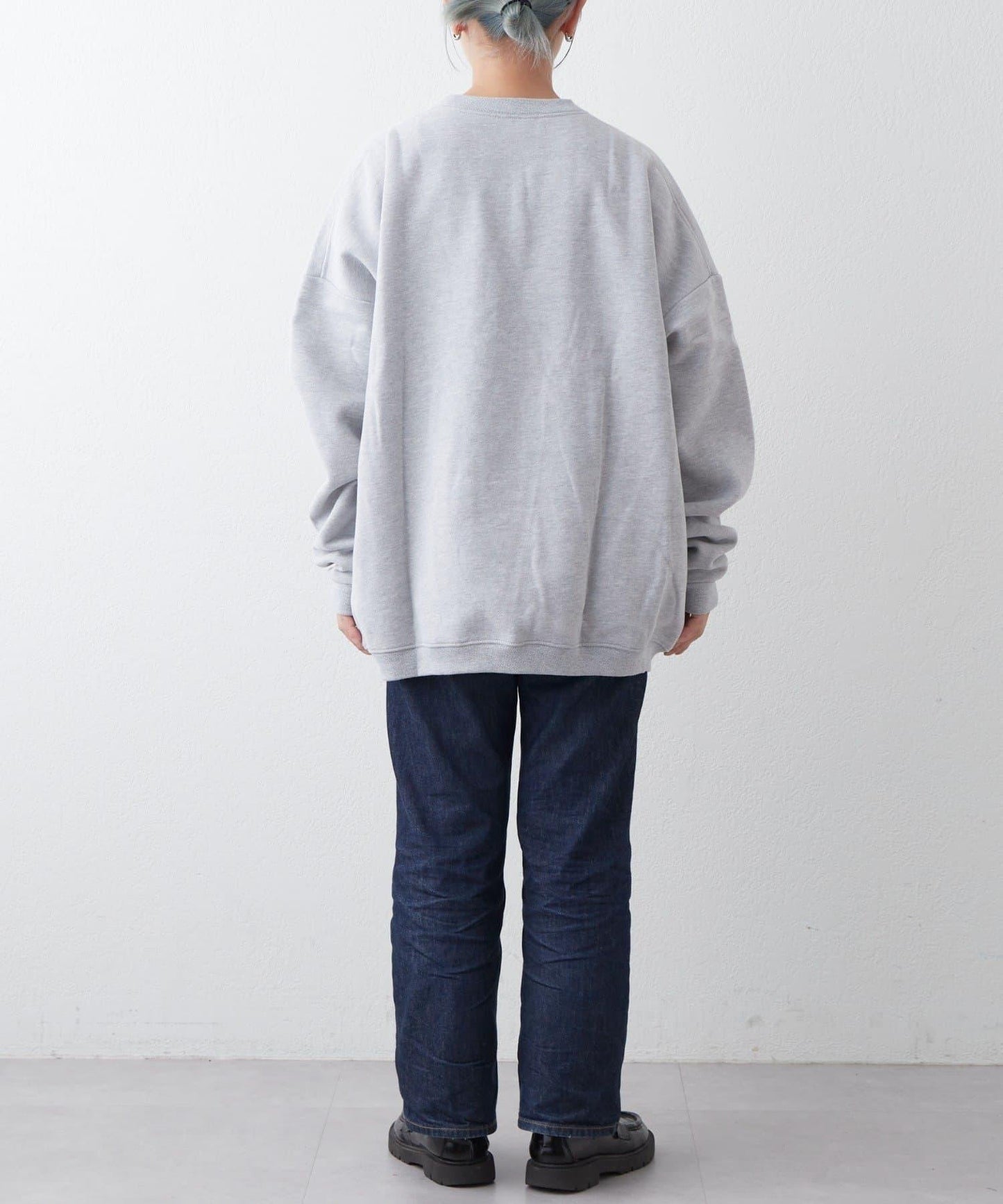 CLE'DU寬鬆版型字母印花衛衣