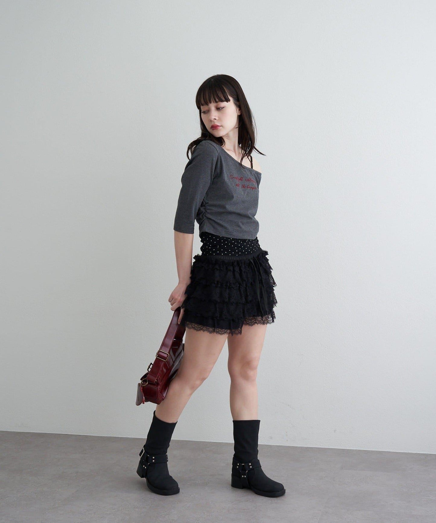 【RAY CASSIN】フロッキーロゴワンショルレイヤードTシャツ