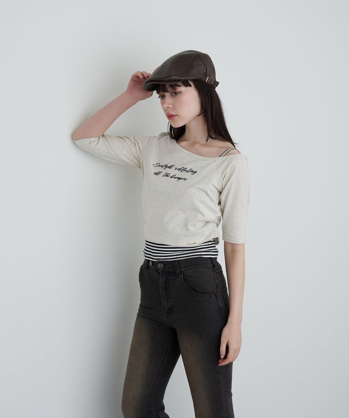 【RAY CASSIN】フロッキーロゴワンショルレイヤードTシャツ