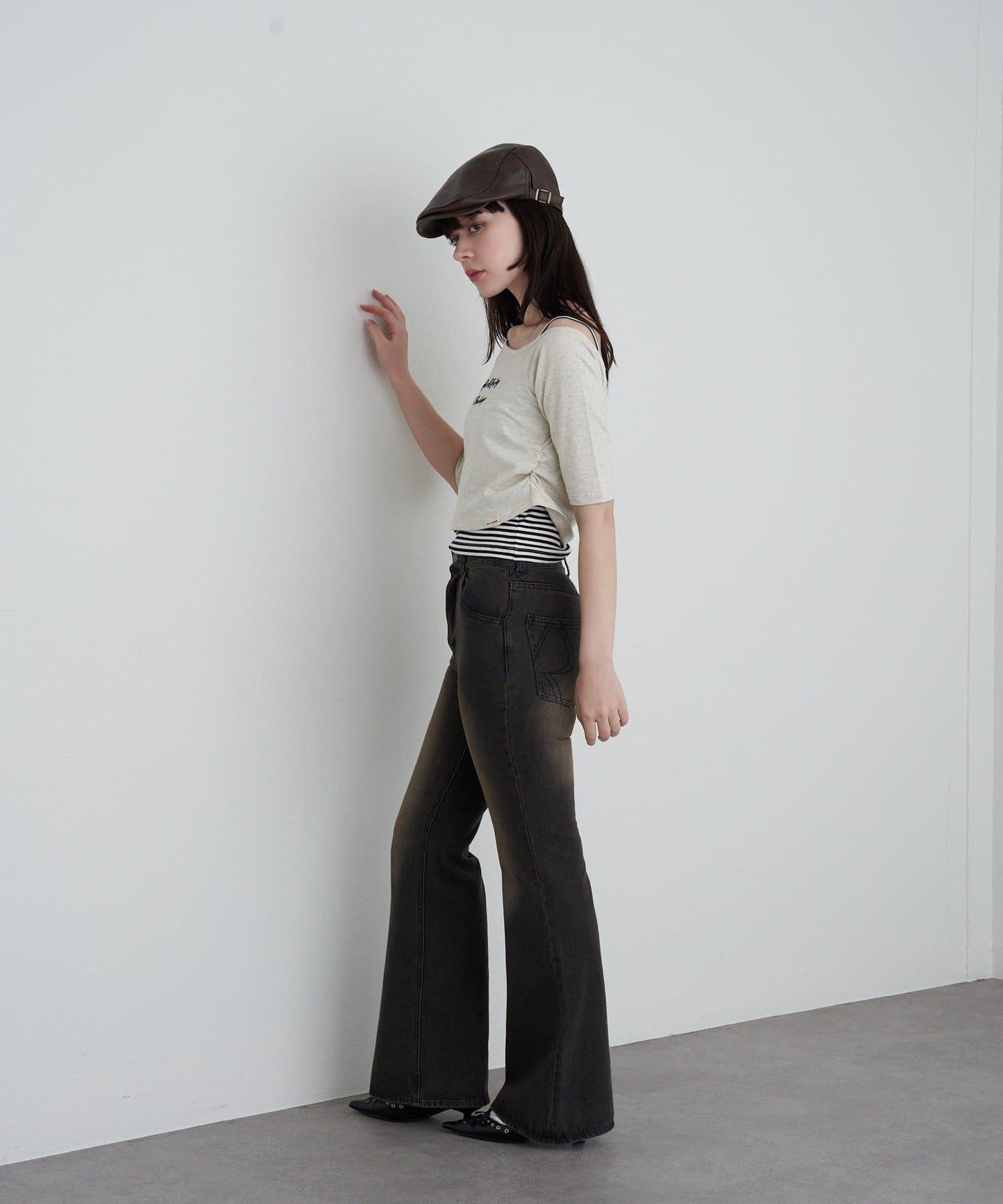 【RAY CASSIN】フロッキーロゴワンショルレイヤードTシャツ