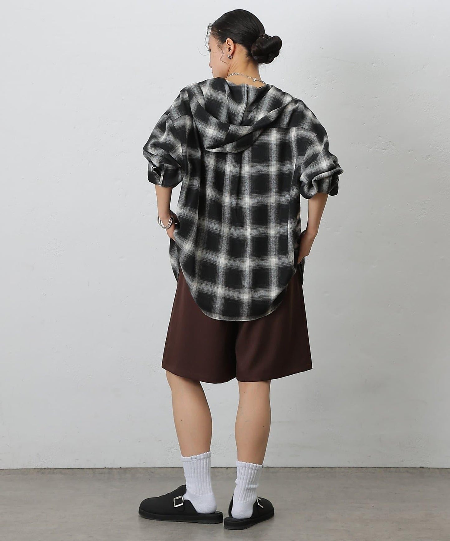 【AW/可搭配套裝】仿羊毛中褲