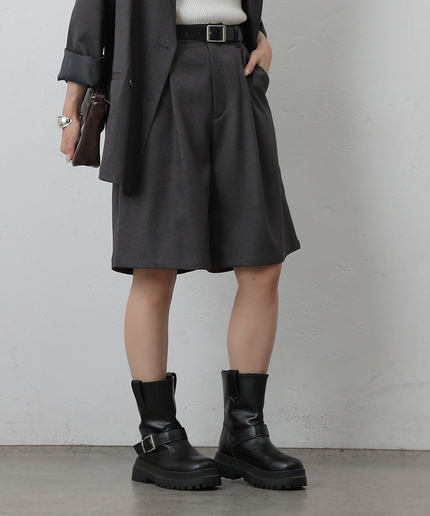 【AW/可搭配套裝】仿羊毛中褲