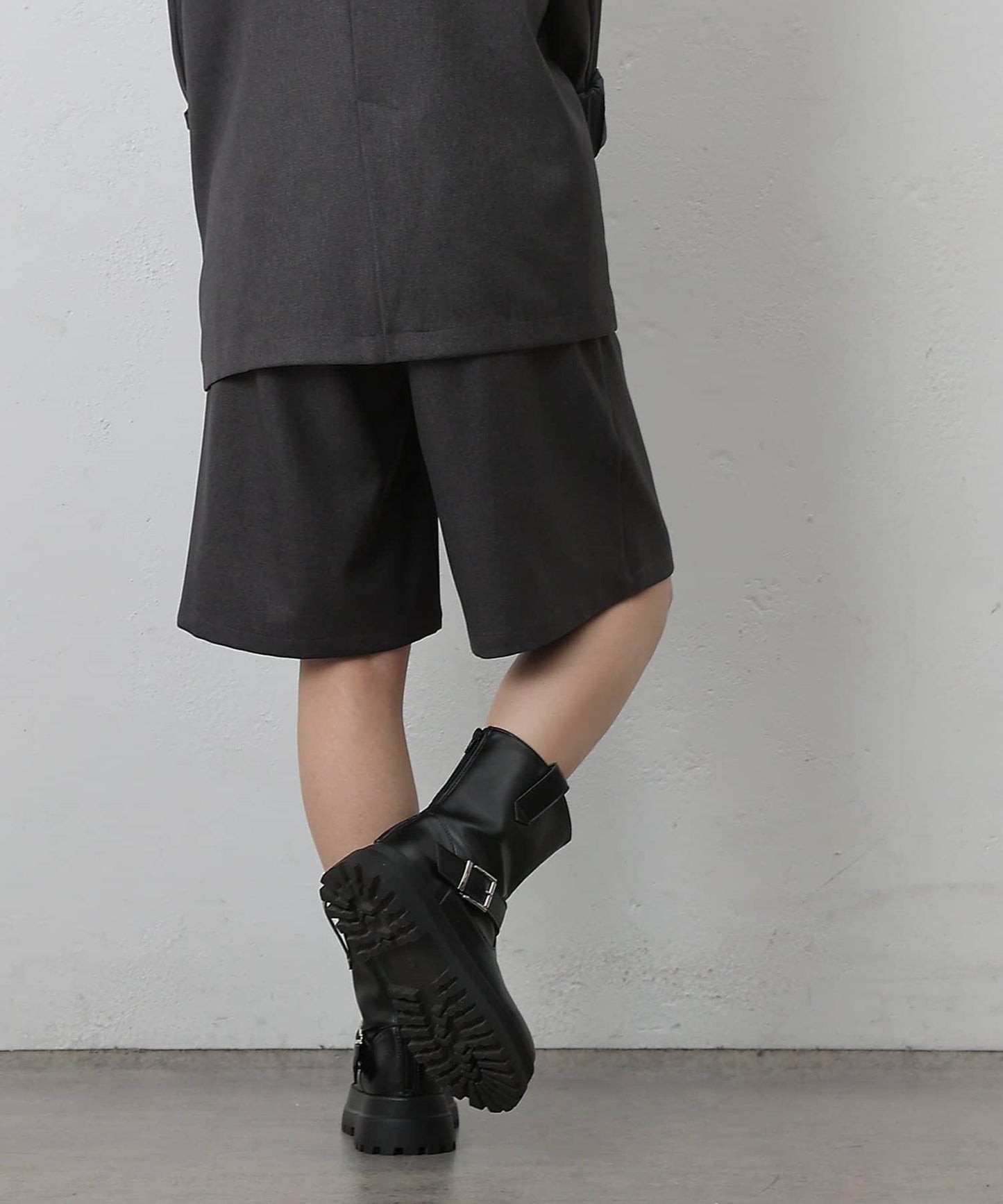 【AW/可搭配套裝】仿羊毛中褲