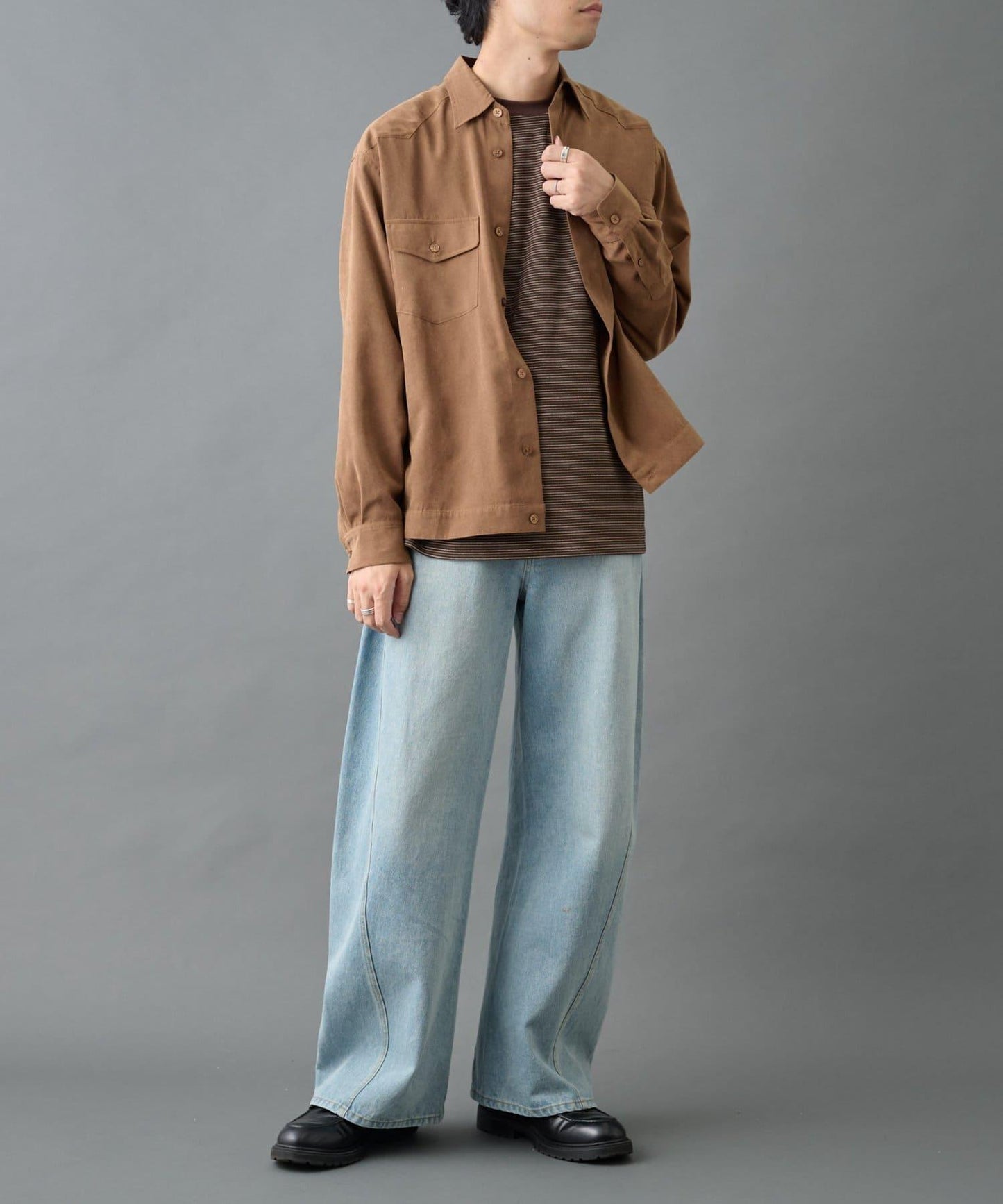 【AW】窄版桃皮西部風短款襯衫