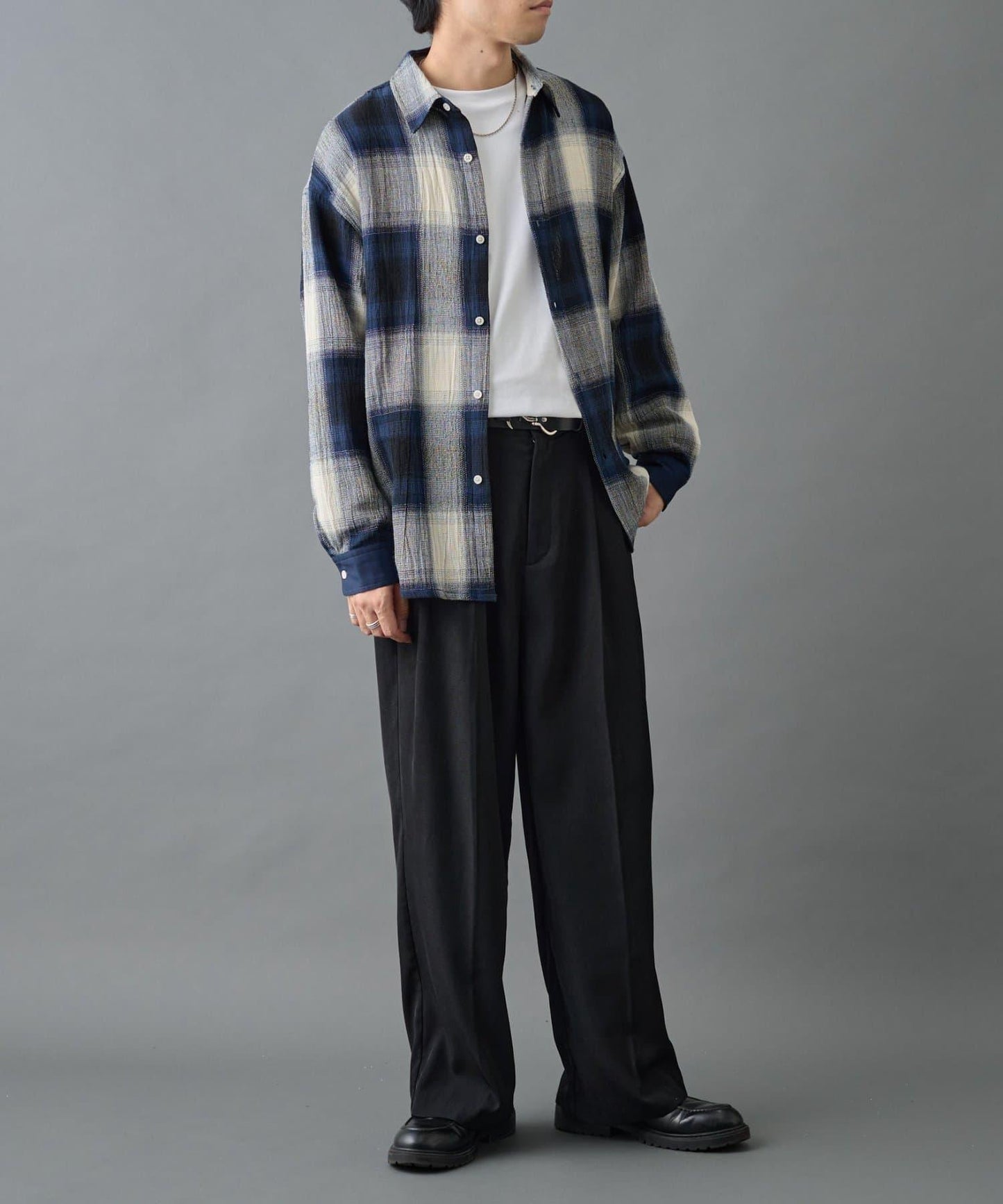 【AW】透視漸變格紋長袖襯衫