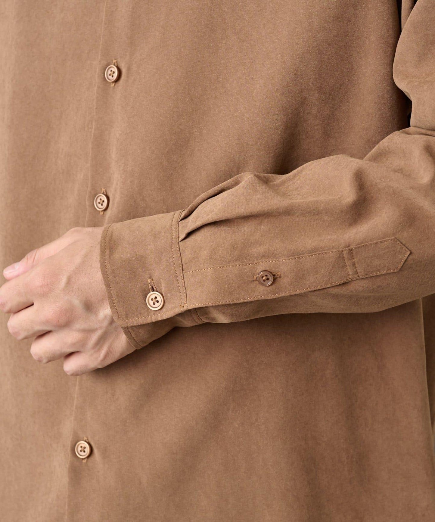 【AW/可搭配套裝】窄版桃皮常規襯衫