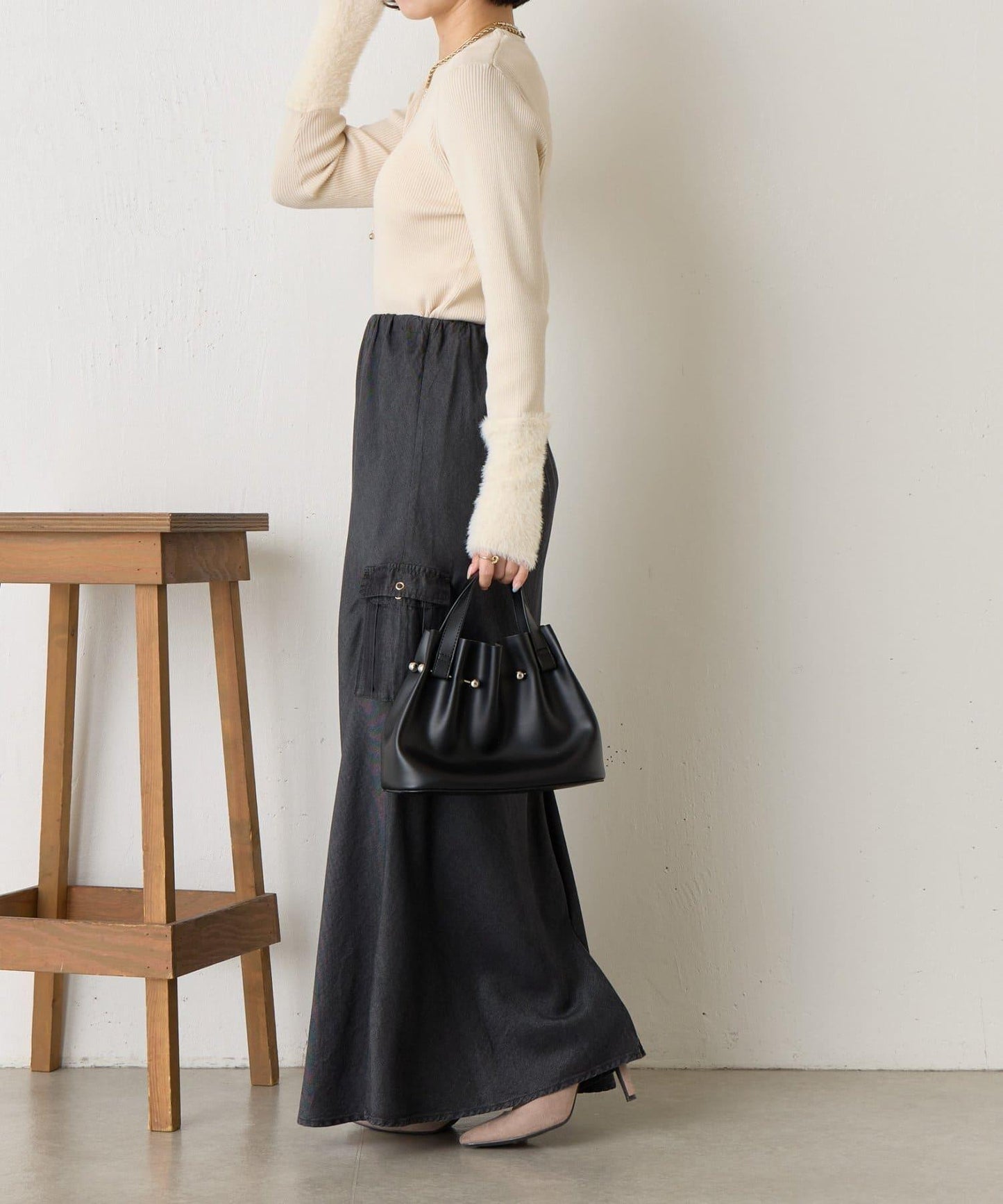 拼接長毛袖羅紋針織衫