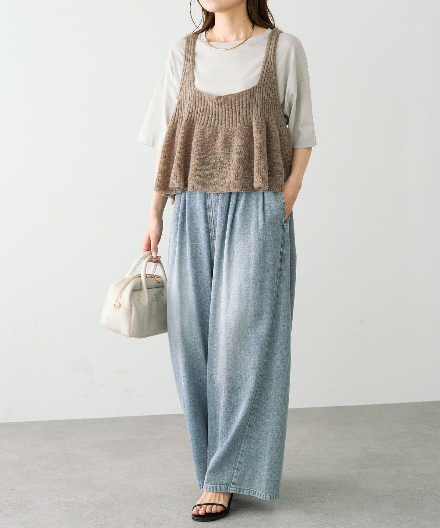 【25AW新色展開/リバイバル】ニットフレアビスチェ