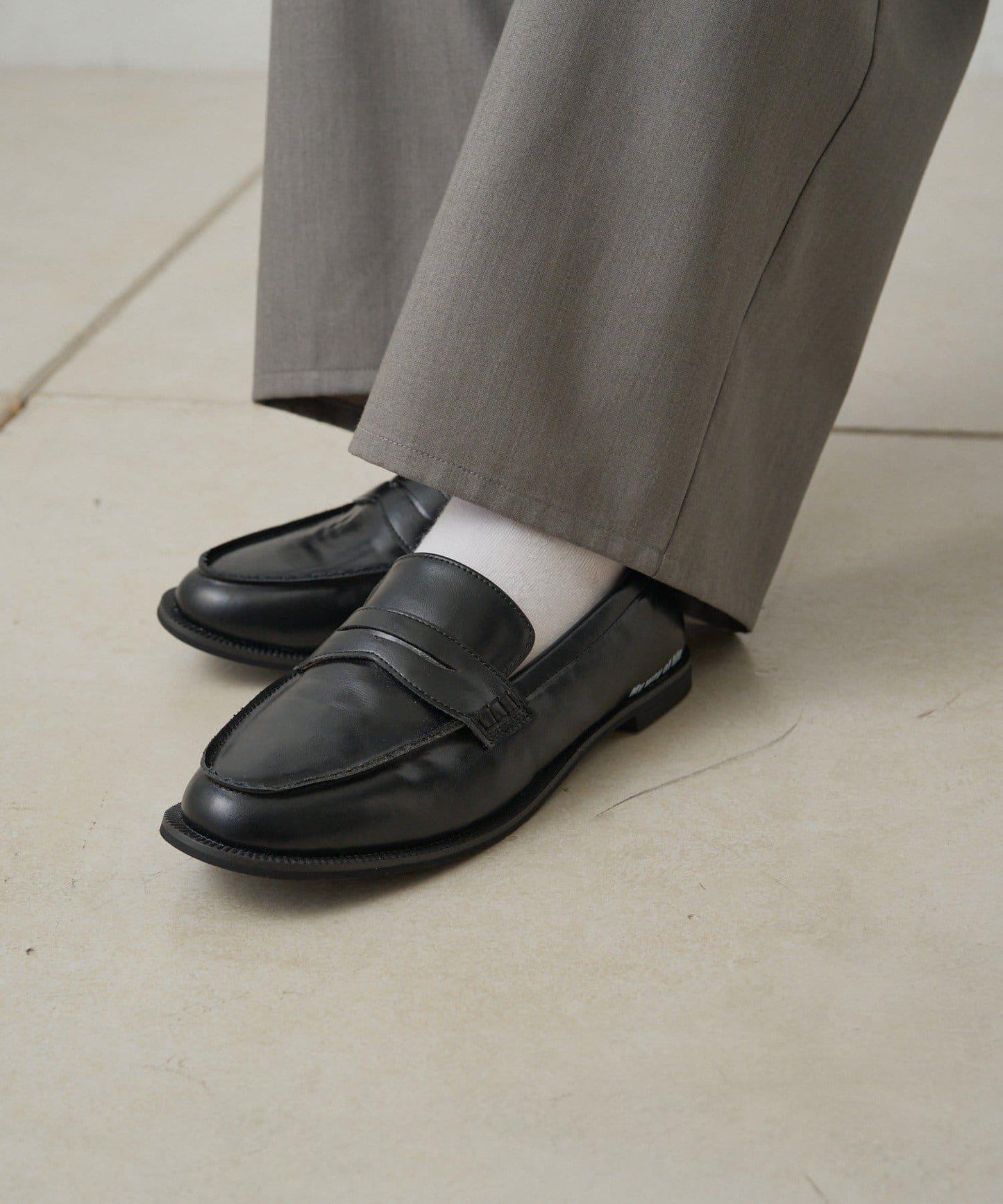 簡約標誌裝飾硬幣樂福鞋