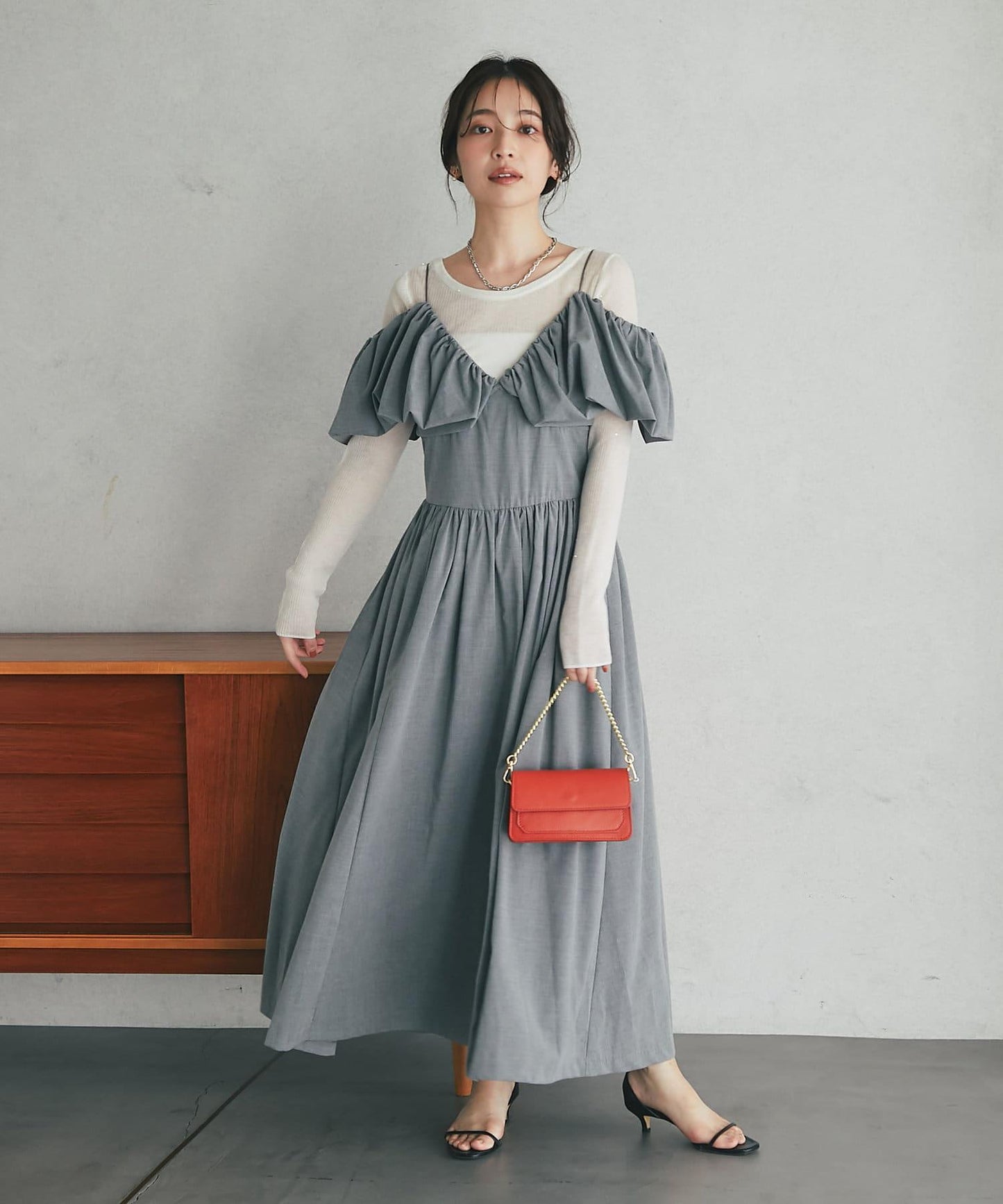 【La boutique BonBon】吊帶開肩連衣裙