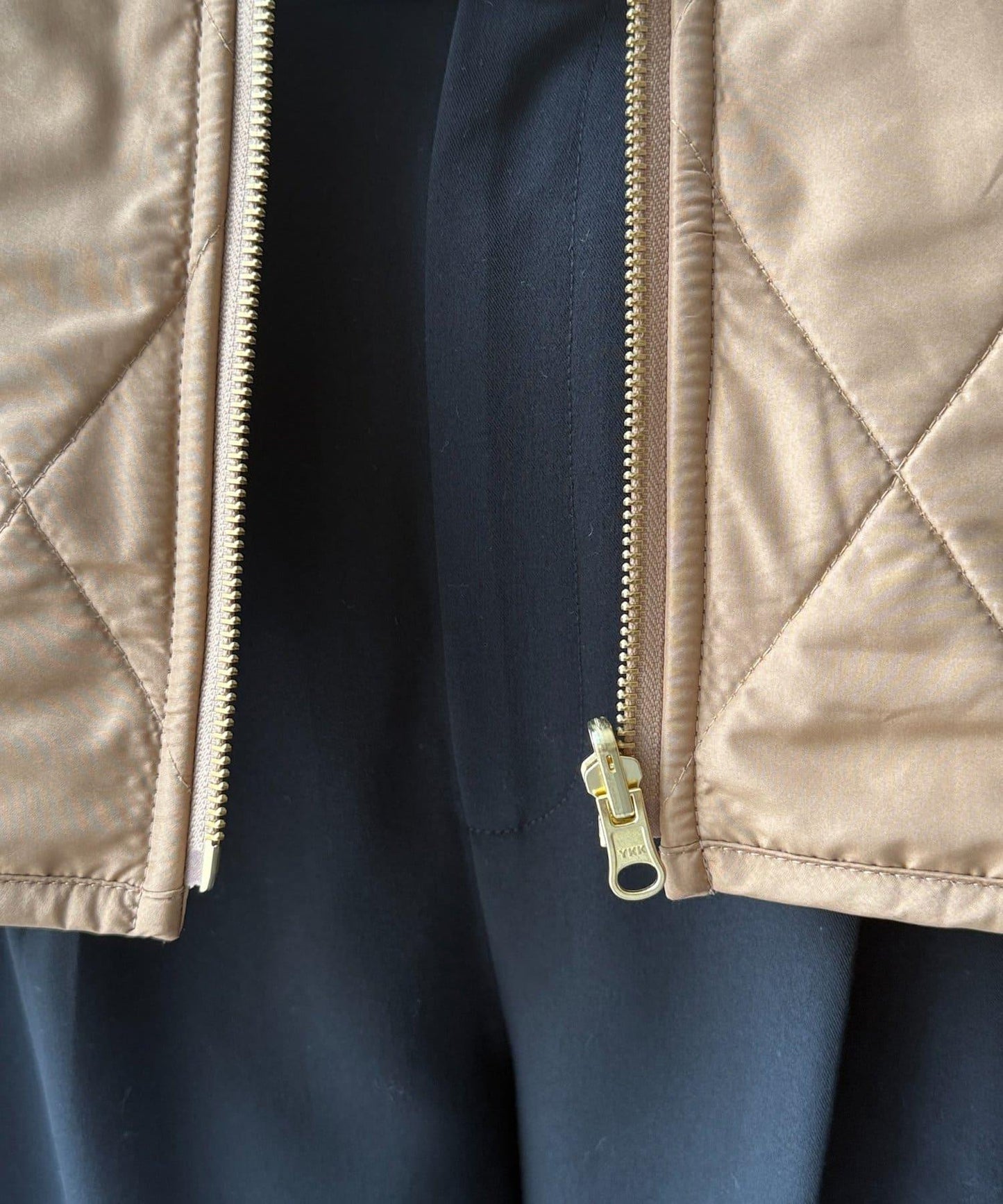 仿皮草拼接絎縫可雙面穿夾克