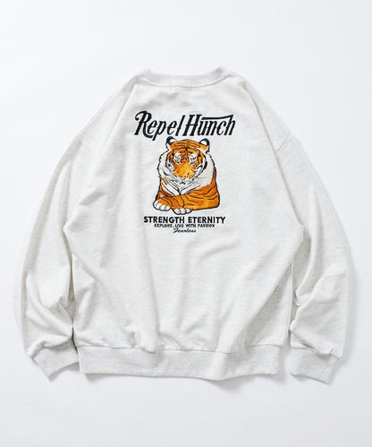寬鬆版型設計刺繡圓領衛衣 / TIGER