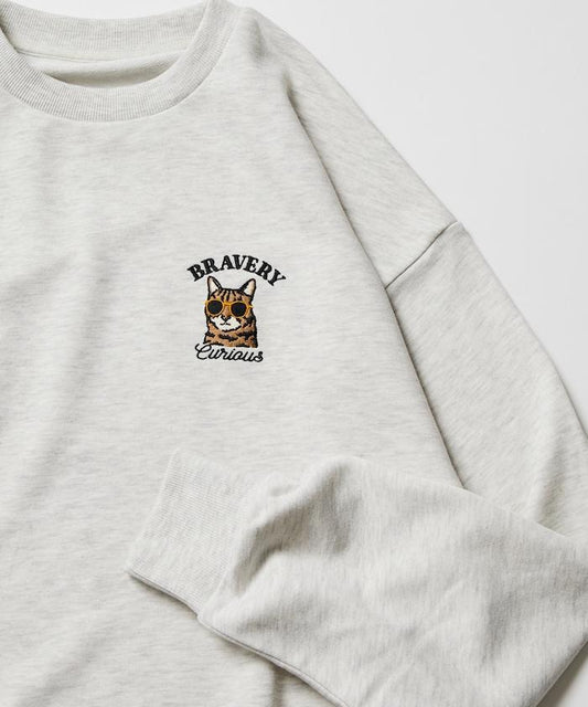 寬鬆版型 單點刺繡 圓領衛衣 / BRAVERY