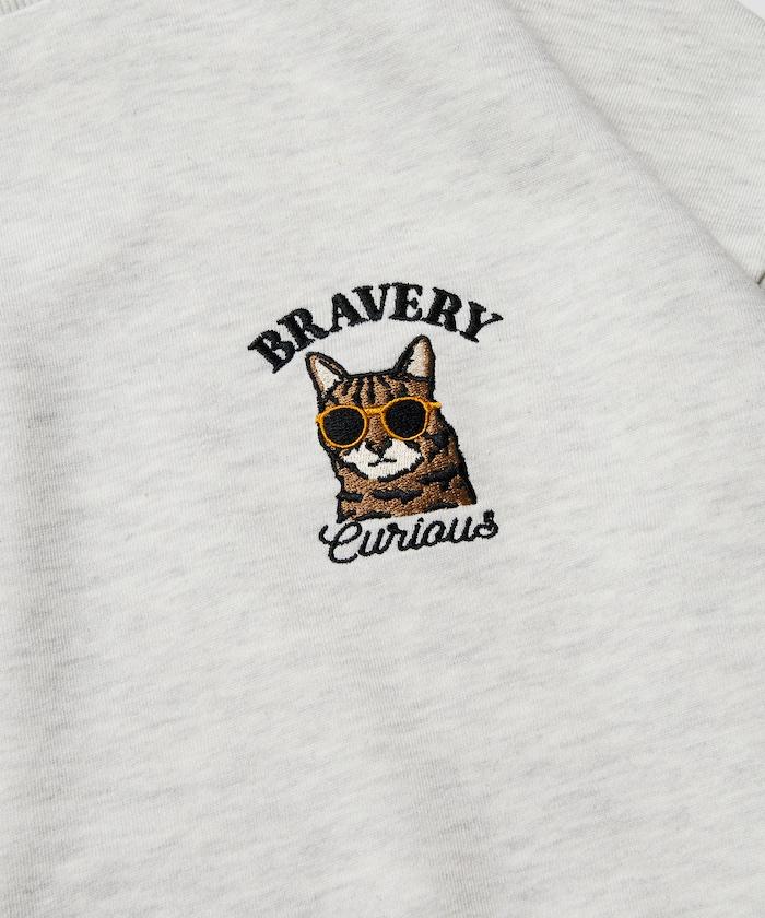 寬鬆版型 單點刺繡 圓領衛衣 / BRAVERY