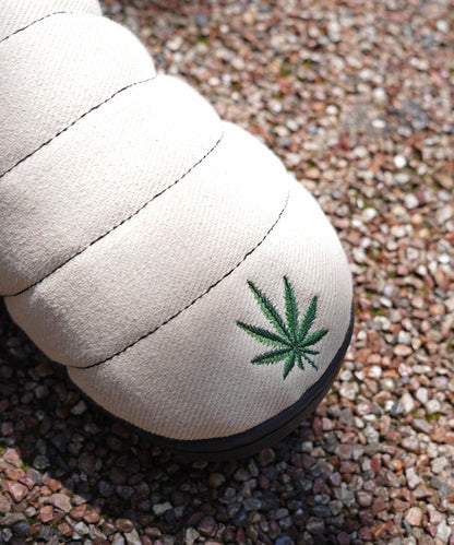 MANASTASH/SUBU x MANASTASH 大麻刺繡涼拖