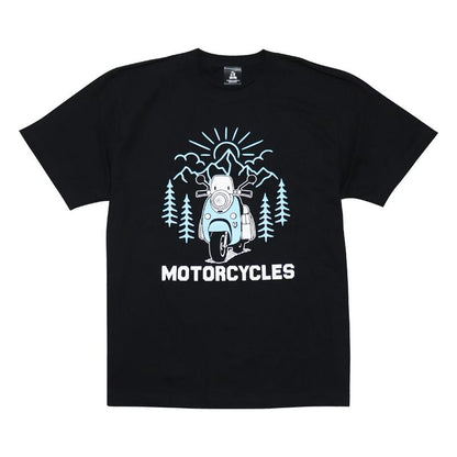 《搖曳露營》 SEASON3_L碼_MOTORCYCLES印花T恤