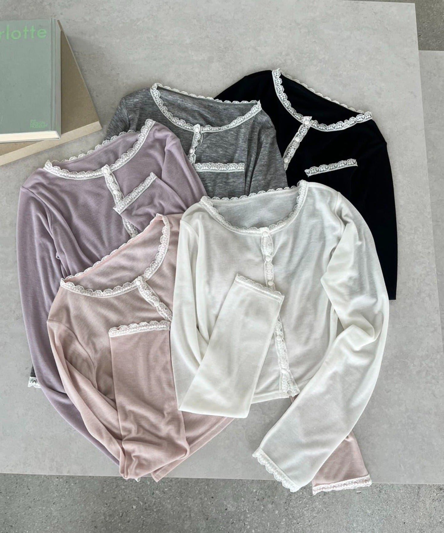 蕾絲拼接針織開衫