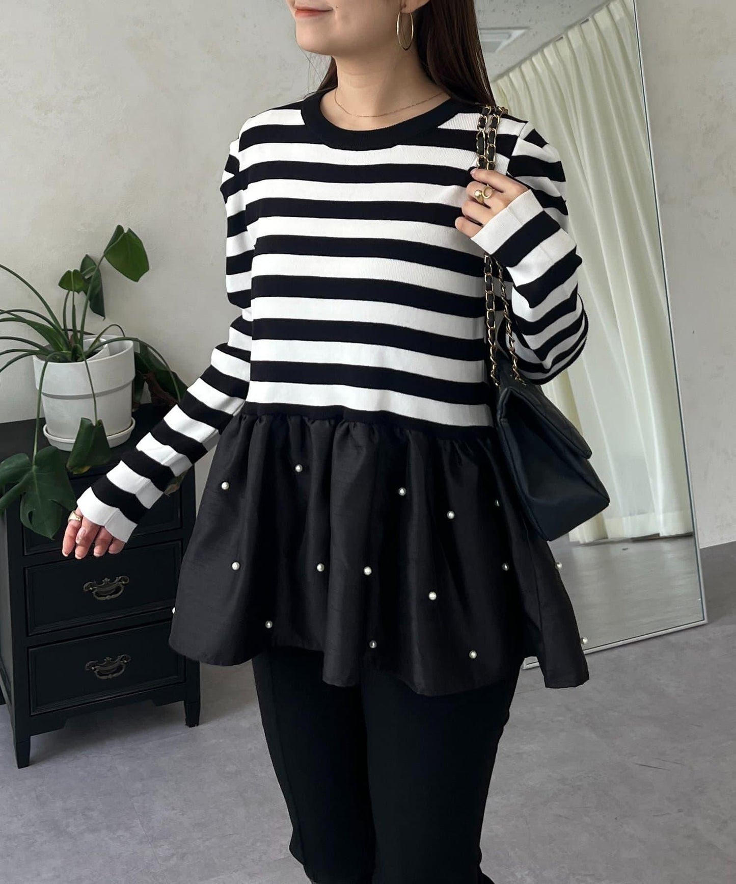 泡泡袖下襬珍珠拼接針織衫