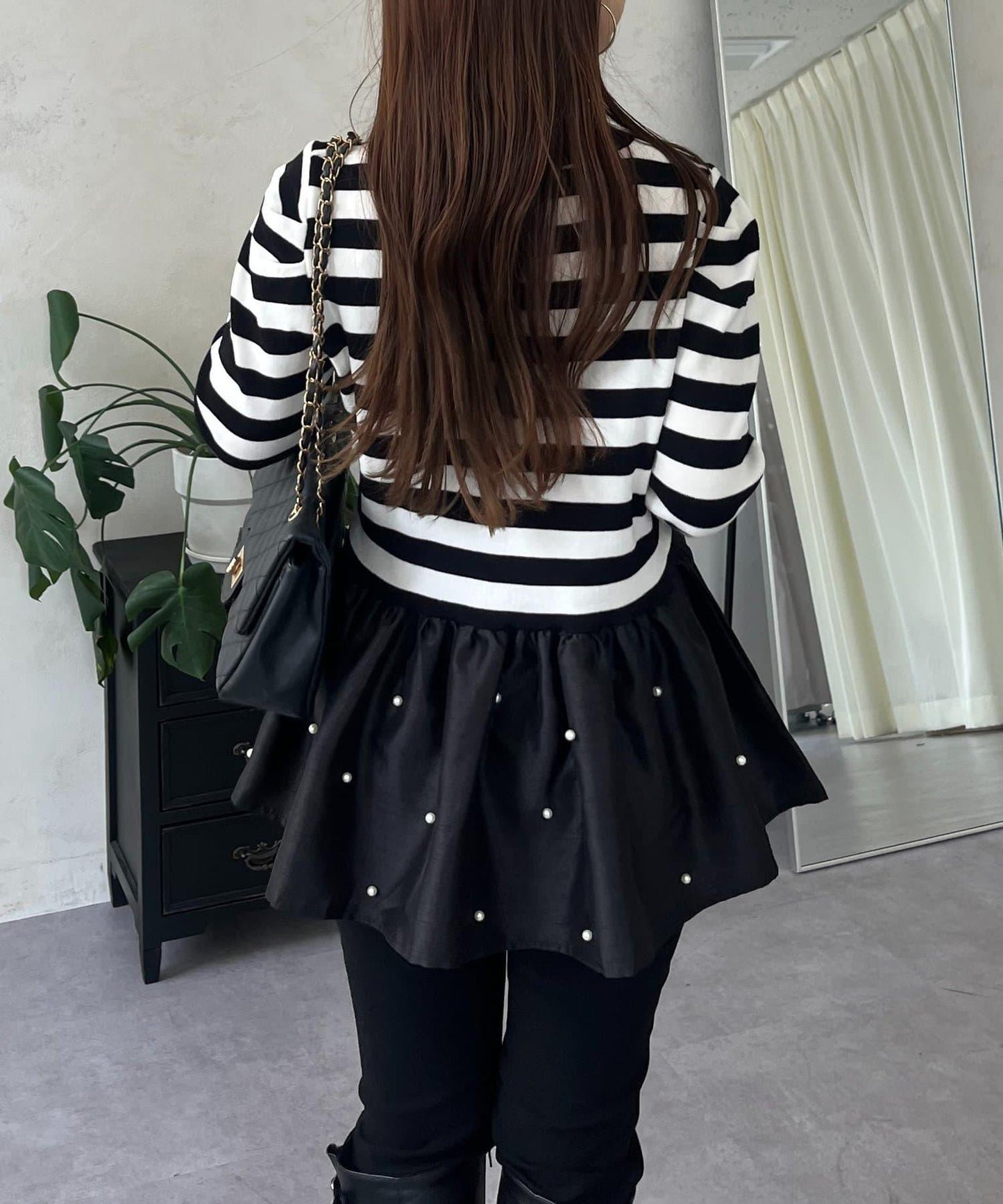 泡泡袖下襬珍珠拼接針織衫