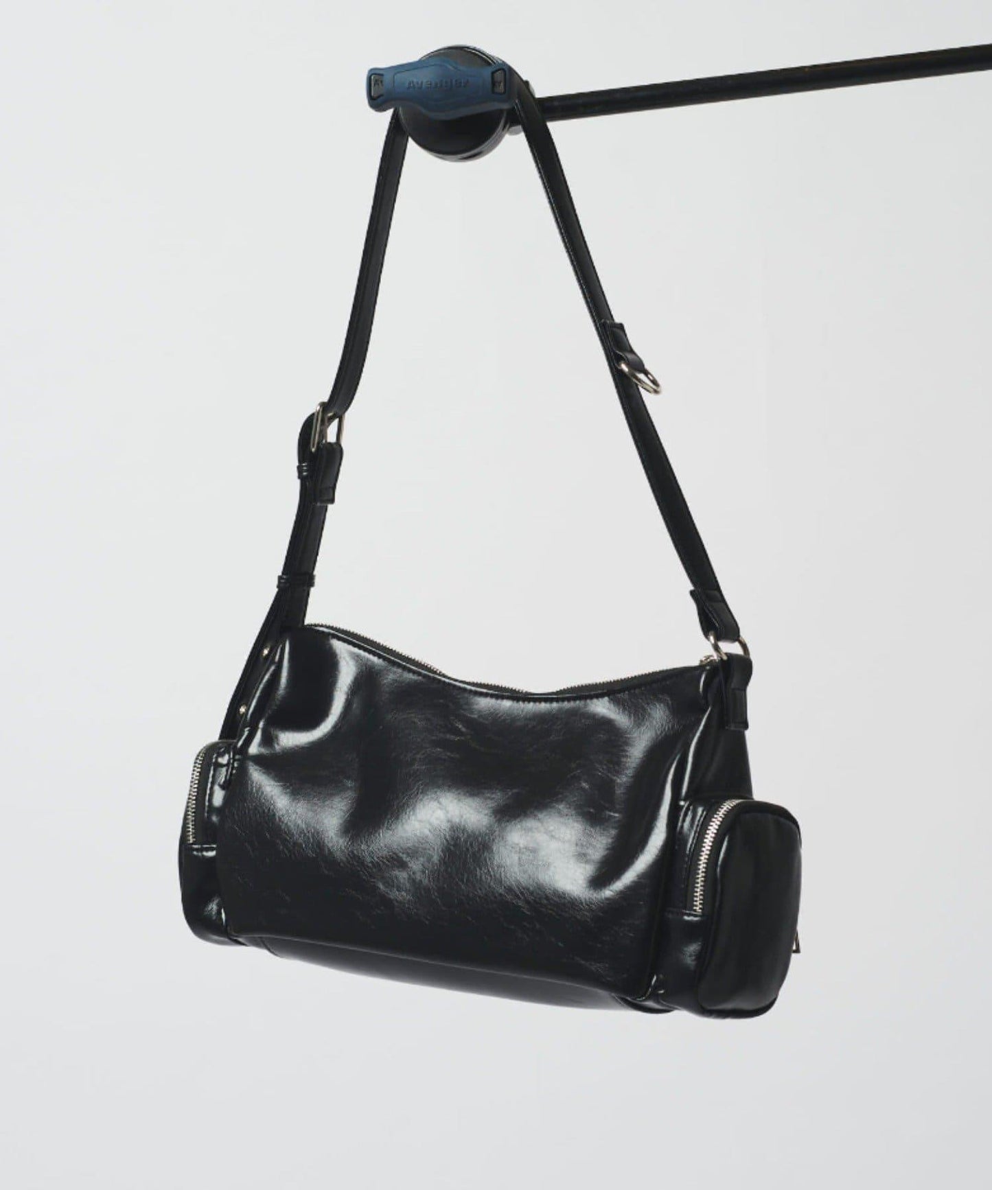 【Lui's】【Neucon】多口袋皮革單肩包