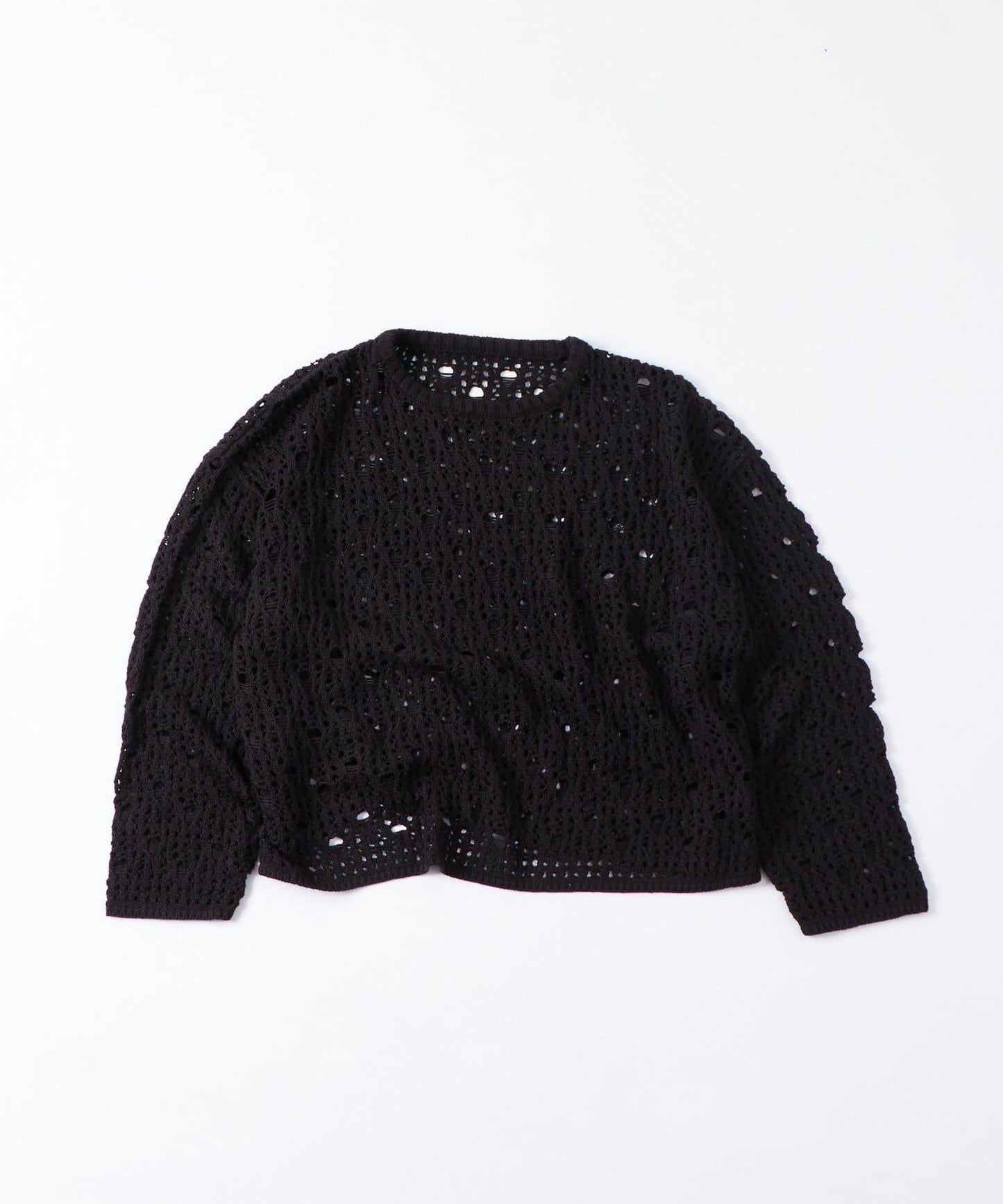 【WHO'S WHO gallery】鏤空編織一字肩寬鬆針織衫