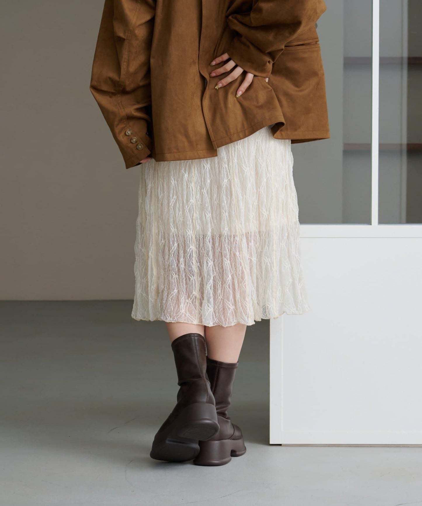 【Kastane】蕾絲透視中長裙