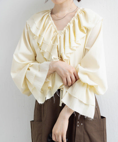 【Kastane】荷葉邊蝴蝶結襯衫