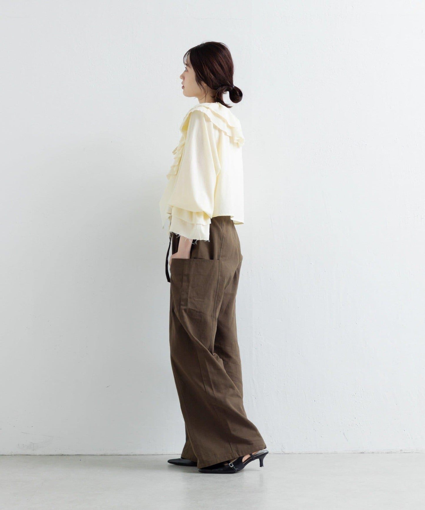 【Kastane】荷葉邊蝴蝶結襯衫