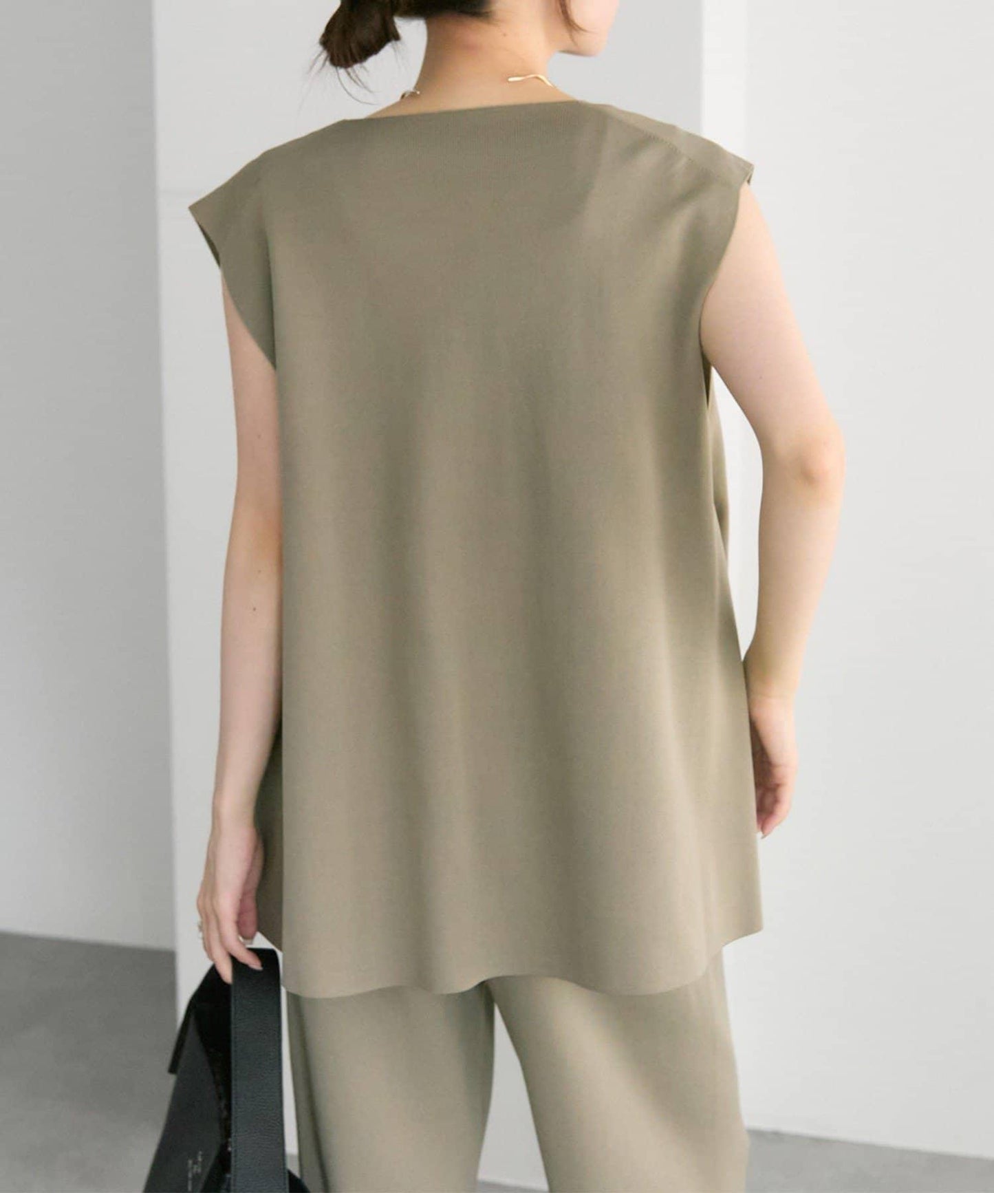 彈力V領針織背心