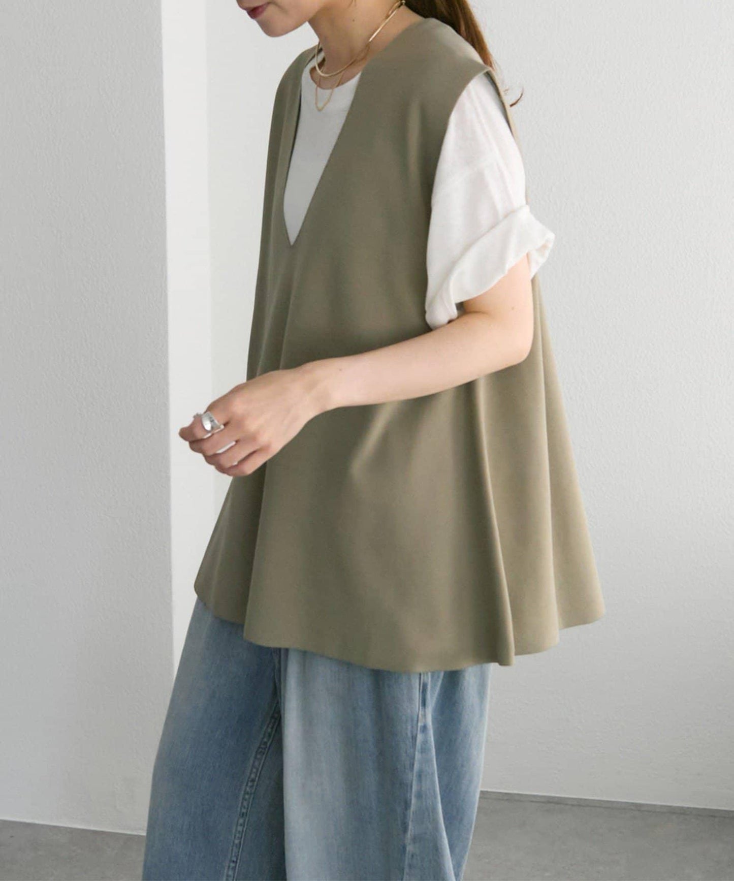 彈力V領針織背心