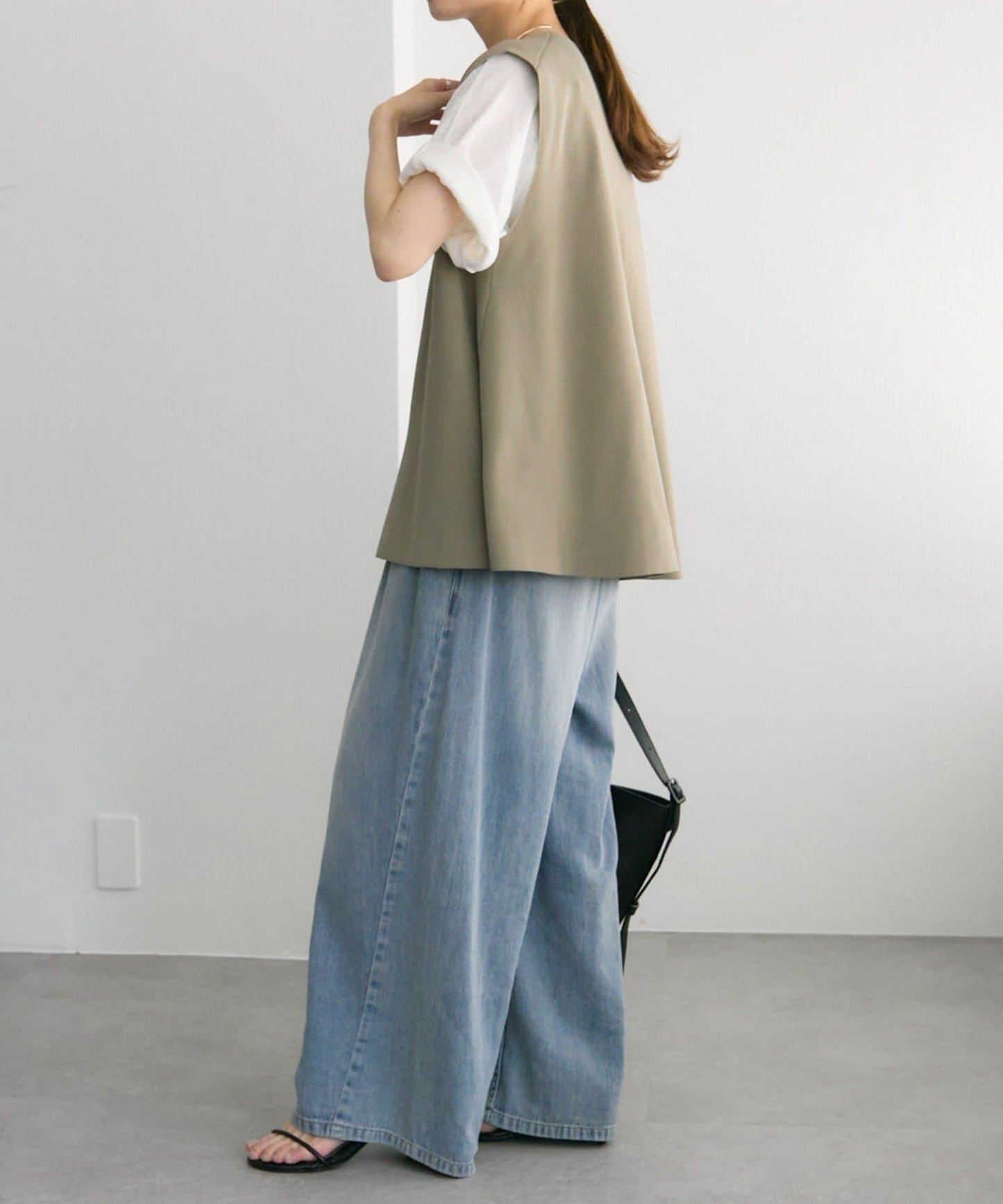 彈力V領針織背心