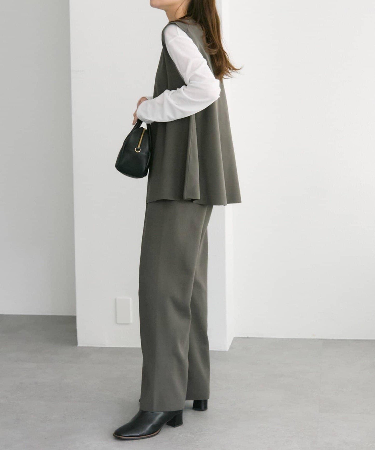 彈力V領針織背心