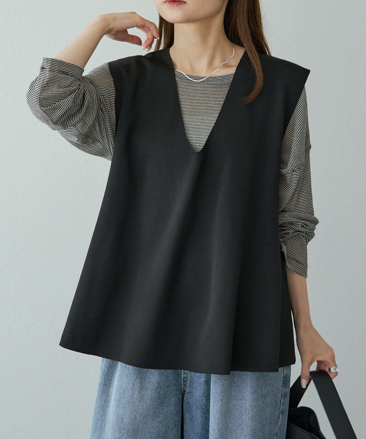 彈力V領針織背心