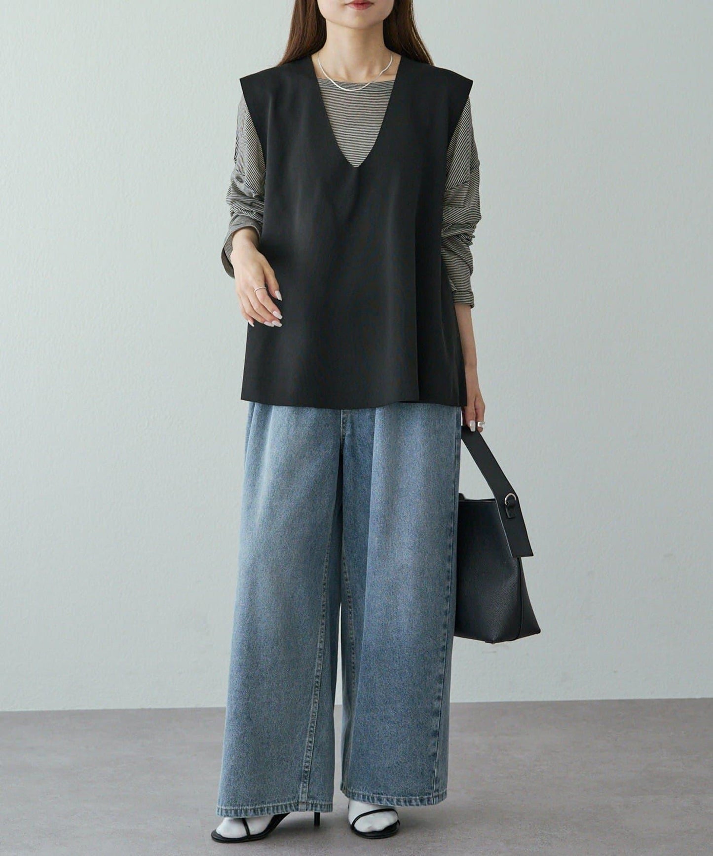 彈力V領針織背心