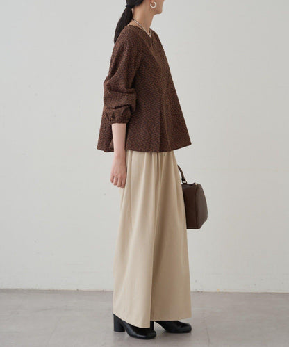 【Loungedress】提花荷葉邊下襬上衣