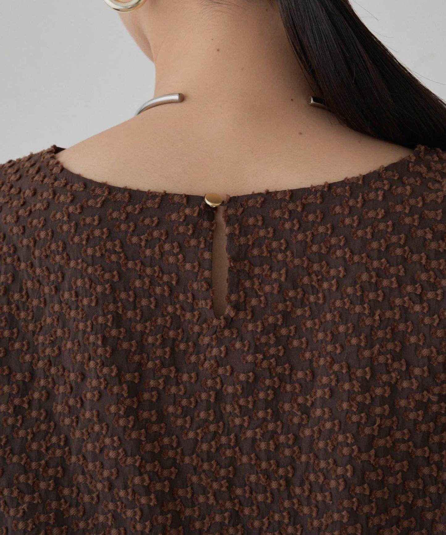 【Loungedress】提花荷葉邊下襬上衣