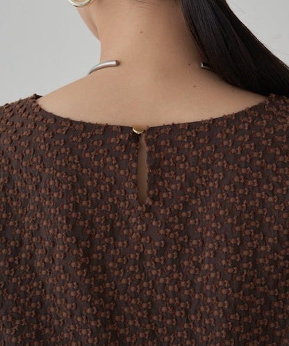 【Loungedress】提花荷葉邊下襬上衣