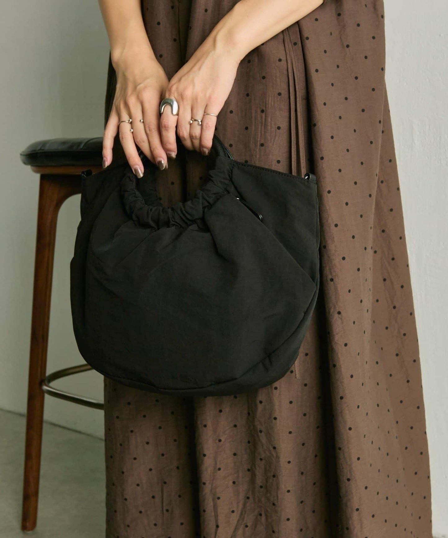 《撥水/便利な2WAY》 半圓包