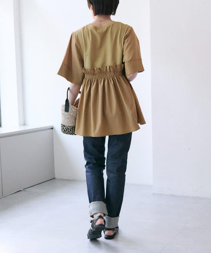 ear PAPILLONNER 荷葉邊抽褶上衣