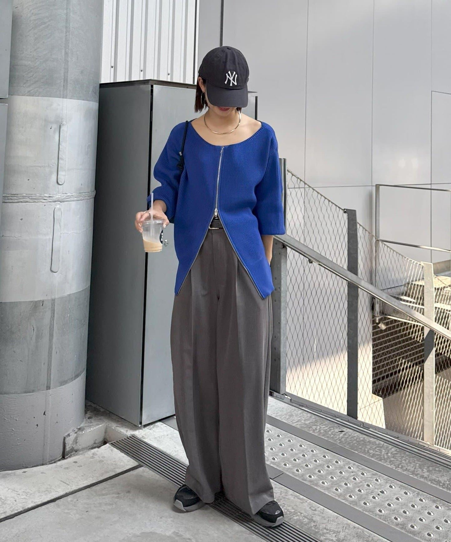 【パルクロ限定】（yumi企畫）多穿法雙拉鍊針織開衫