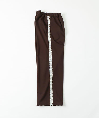 【WHO'S WHO gallery】側邊蕾絲拼接長褲