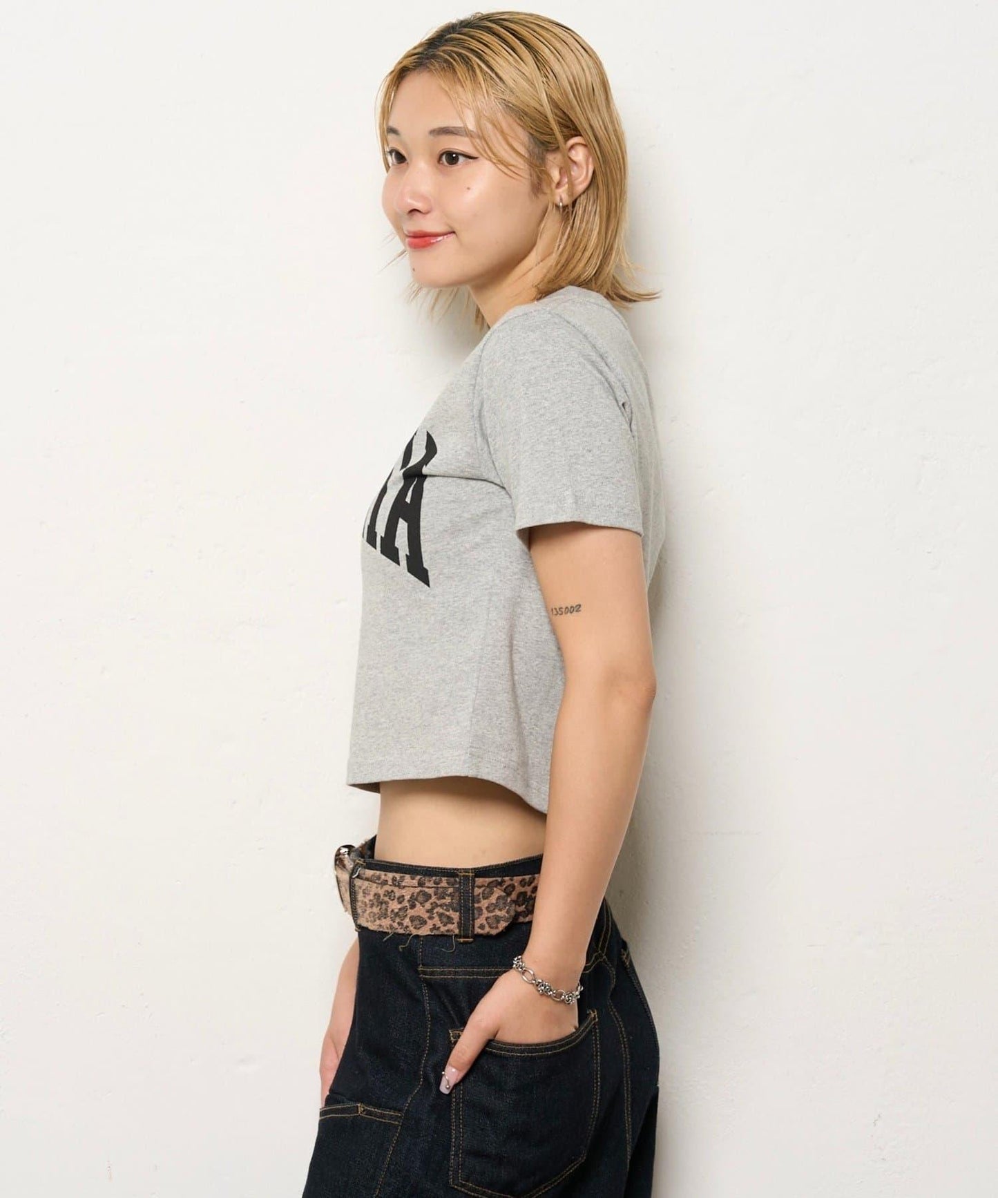 【WHO'S WHO gallery】【TIGHTY】標誌印花T恤