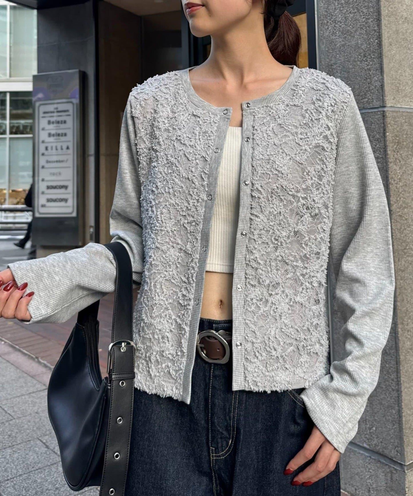 蕾絲拼接羅紋按扣開衫