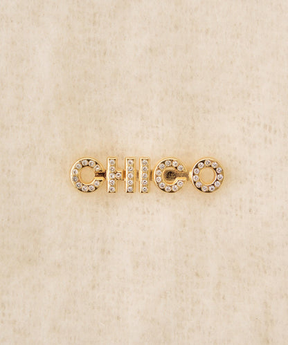 【Chico】帶胸針流蘇圍巾披肩