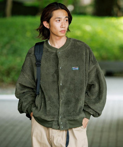 寬鬆版型長絨抓絨圓領開衫