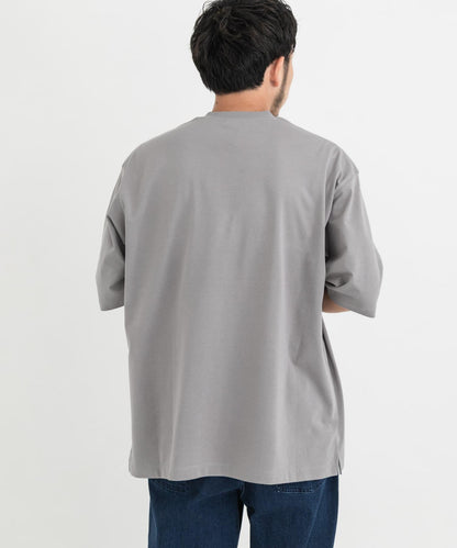 『UR TECH』寬鬆亨利領T恤