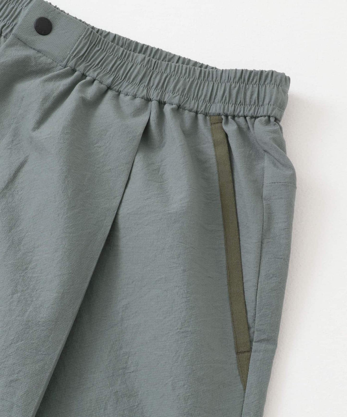 「吸水速幹/輕量」DotAir短褲